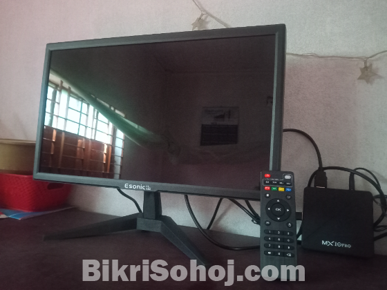 LED monitor with Tv box